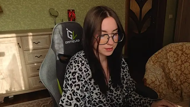 AnneAverry online show from 02/03/26, 10:53