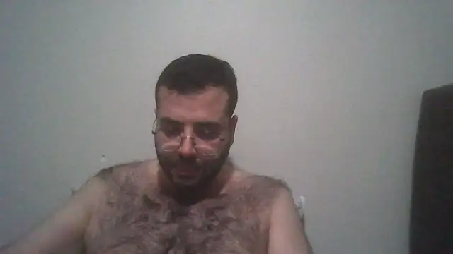 Snapshot of kkadam1 chatting on 05/14/26, 06:15 kkadam1 online show from 05/14/26, 06:15