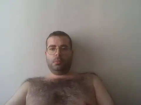 Snapshot of kkadam1 chatting on 05/28/26, 04:21 kkadam1 online show from 05/28/26, 04:21