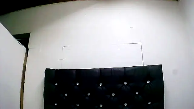 THICKBARBIE32 online show from 02/04/26, 02:50