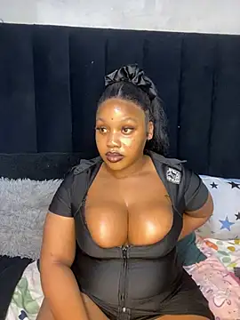 Snapshot of THICKBARBIE32 chatting on 08/05/26, 09:28 THICKBARBIE32 online show from 08/05/26, 09:28