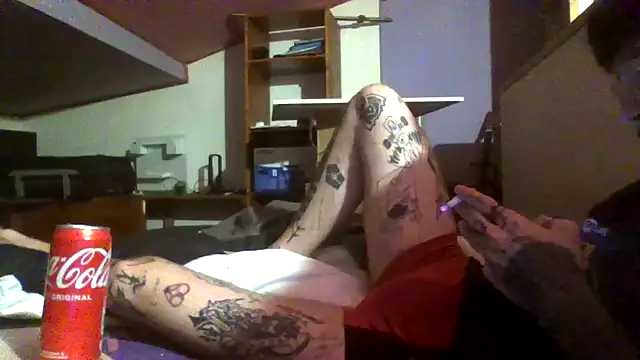 Snapshot of atreus69big chatting on 06/11/26, 07:12 atreus69big online show from 06/11/26, 07:12