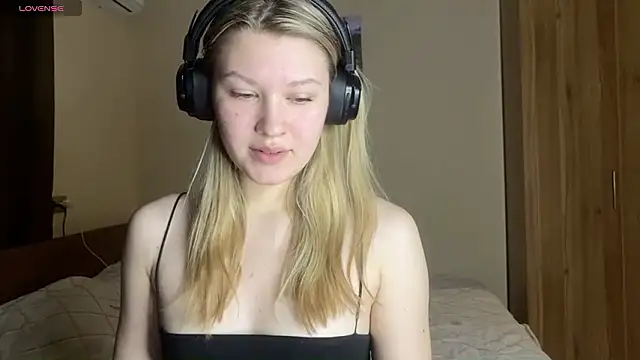 SkyeDavis online show from 02/05/26, 08:57