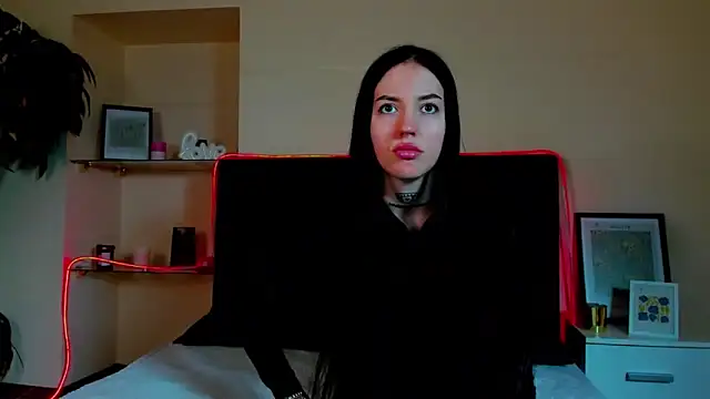 AdrianaCult online show from 02/13/26, 06:20