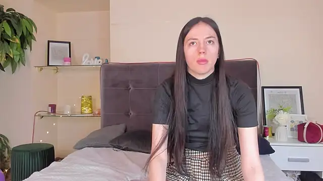 AdrianaCult online show from 02/25/26, 06:23