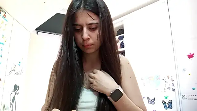 Snapshot of WaltraudPattie chatting on 03/13/26, 01:45 WaltraudPattie online show from 03/13/26, 01:45