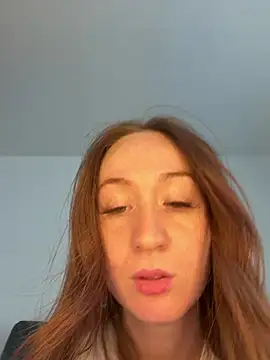 FreyasTimee online show from 04/28/26, 09:03