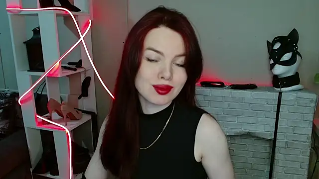 hot neighbor online show from 04/20/26, 07:11