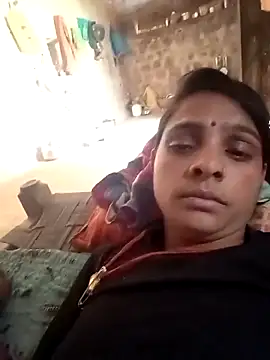 Rinki malhotra online show from 02/17/26, 07:38