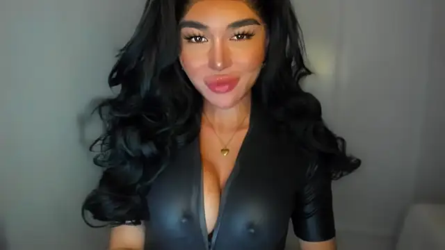 mxshemale ladyboy online show from 01/20/25, 12:04