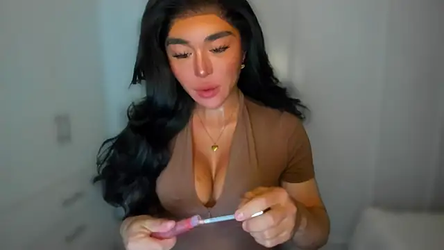 mxshemale ladyboy online show from 01/24/25, 11:23