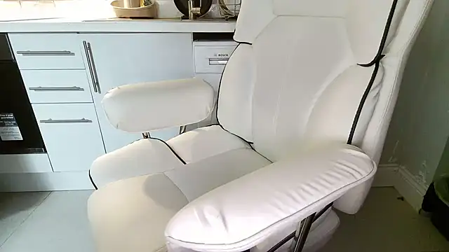 CarolinaSmith XX online show from 06/25/26, 10:58