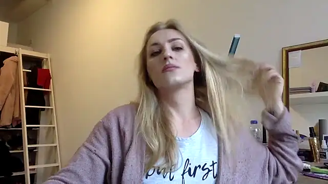 Mileriya online show from 12/19/25, 10:44