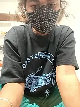 Snapshot of Cut_madhuri chatting on 02/13/26, 11:12 Cut madhuri online show from 02/13/26, 11:12