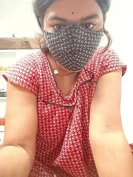 Snapshot of Cut_madhuri chatting on 02/15/26, 01:24 Cut madhuri online show from 02/15/26, 01:24