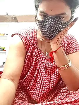 Snapshot of Cut_madhuri chatting on 03/02/26, 07:15 Cut madhuri online show from 03/02/26, 07:15