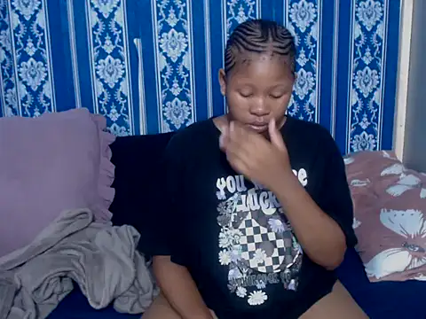 TemptingCloeXx online show from 01/09/26, 04:37