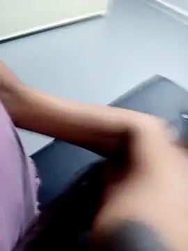 TemptingCloeXx online show from 02/09/26, 09:41