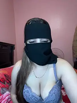 farawla-00 online show from 04/22/26, 10:11