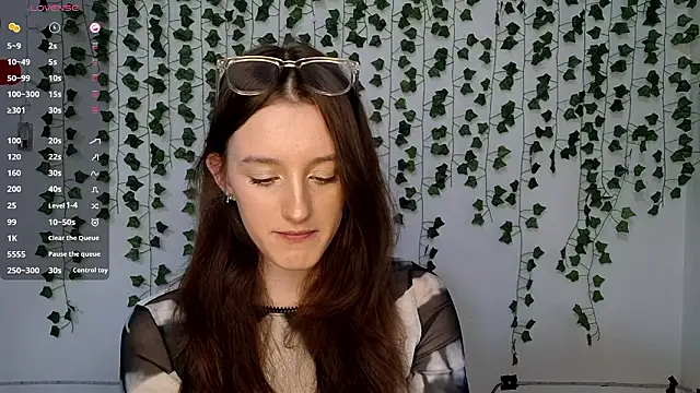 LisaBoddy online show from 02/19/26, 01:40