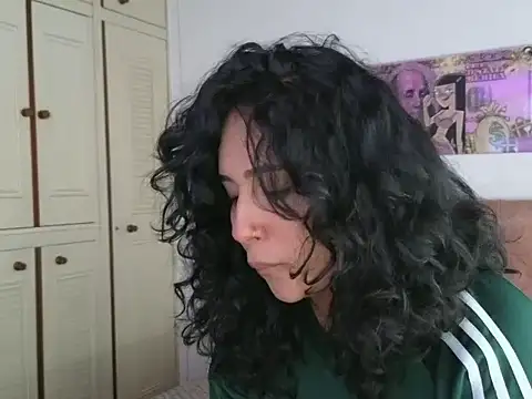 Snapshot of Valery__lovex chatting on 05/28/26, 07:22 Valery lovex online show from 05/28/26, 07:22
