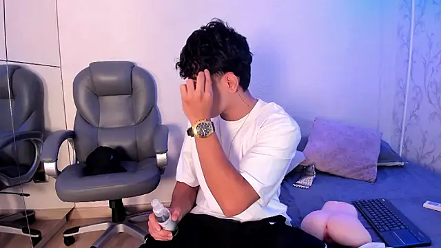  TaylorBlack online show from 02/21/26, 11:44