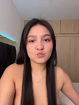 Camila sanchez25 online show from 07/15/26, 07:19