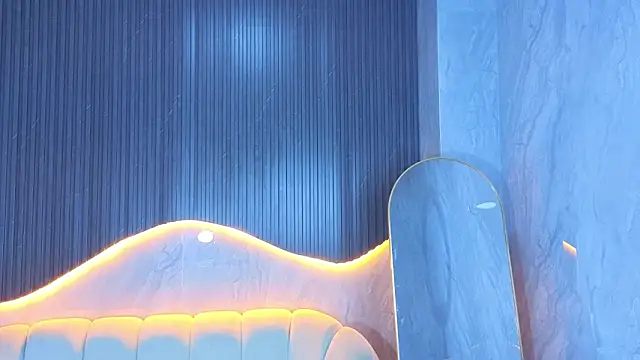 Tifany Tx online show from 02/18/26, 01:07