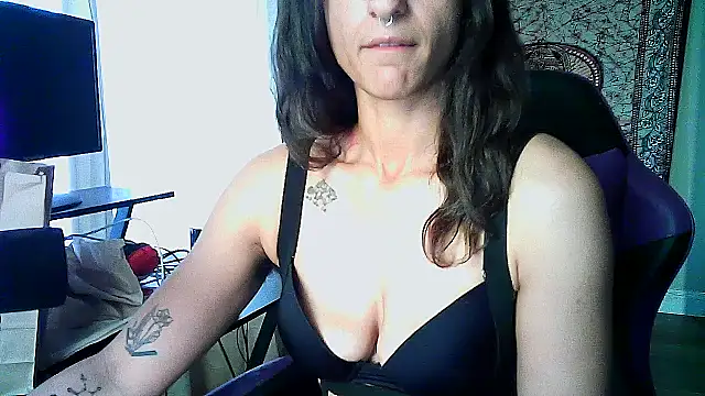 GoddessVikkii online show from 02/24/26, 07:34