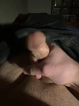 Snapshot of Hornyguy_bi chatting on 04/03/26, 10:41 Hornyguy bi online show from 04/03/26, 10:41