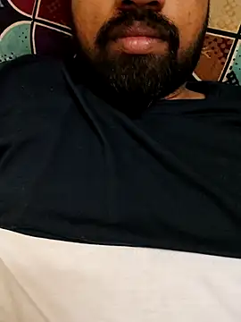 bnglrboy0886 online show from 02/16/26, 05:31