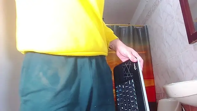 Snapshot of boy_Dirty_X chatting on 06/09/26, 05:08 boy Dirty X online show from 06/09/26, 05:08