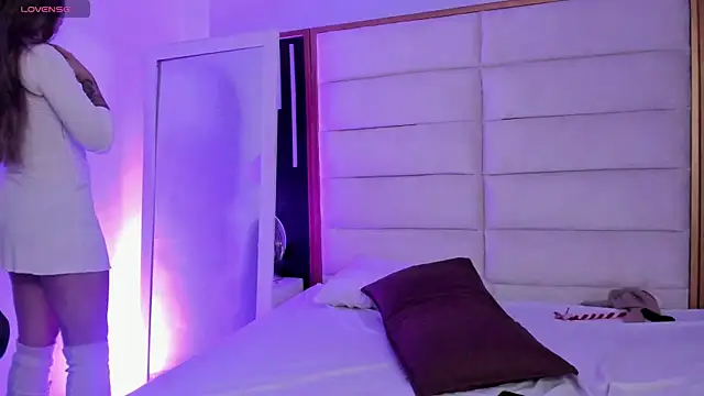 JuliMonroe19 online show from 02/13/26, 01:07