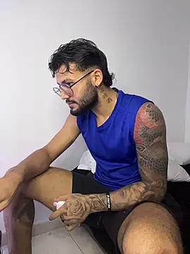 thedragonboyxxx online show from 01/12/26, 03:01