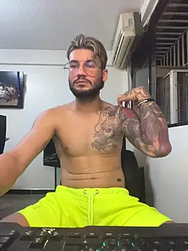 thedragonboyxxx online show from 03/31/26, 02:13