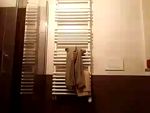 Durdllo90 online show from 12/18/25, 01:28