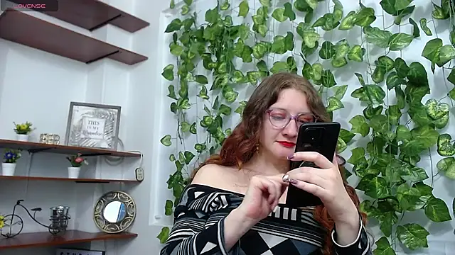 Snapshot of Ledi_Kyril chatting on 03/11/26, 04:35 Ledi Kyril online show from 03/11/26, 04:35