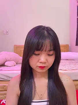 Snapshot of ___KARA___ chatting on 02/12/26, 12:38 KARA online show from 02/12/26, 12:38