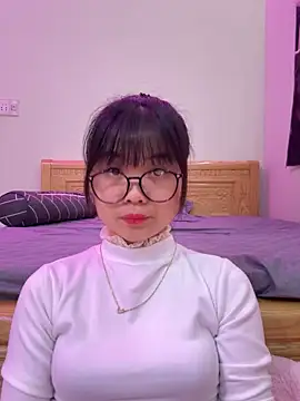 Snapshot of ___KARA___ chatting on 02/22/26, 01:53 KARA online show from 02/22/26, 01:53