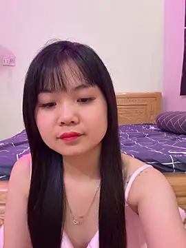 Snapshot of ___KARA___ chatting on 03/08/26, 09:57 KARA online show from 03/08/26, 09:57