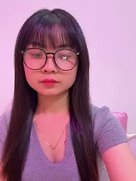    KARA    online show from 04/23/26, 04:24