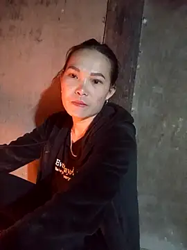 Girl cutee online show from 02/18/26, 11:44