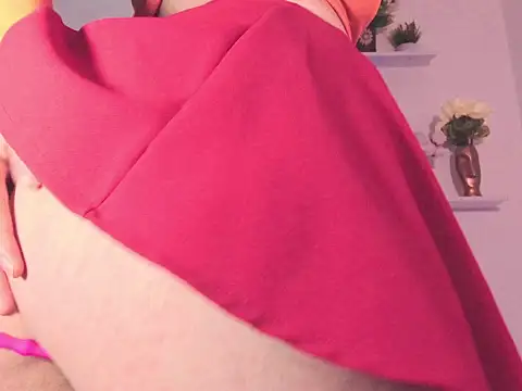 Snapshot of Lyra_Monrroy chatting on 02/06/26, 03:33 Lyra Monrroy online show from 02/06/26, 03:33