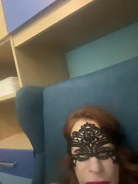 Snapshot of JessicaQueenFire chatting on 03/08/26, 04:11 JessicaQueenFire online show from 03/08/26, 04:11