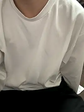 Snapshot of tubasa1216 chatting on 01/08/26, 12:07 tubasa1216 online show from 01/08/26, 12:07