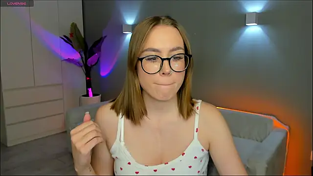 Snapshot of Aurelia_Voss chatting on 01/12/26, 09:31 Aurelia Voss online show from 01/12/26, 09:31