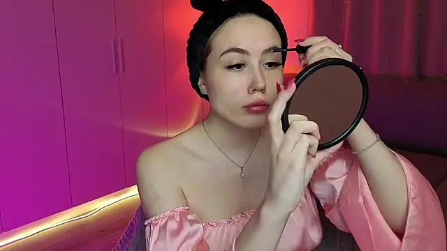 Snapshot of Aurelia_Voss chatting on 02/21/26, 05:52 Aurelia Voss online show from 02/21/26, 05:52