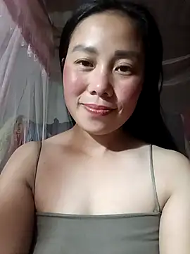 Chloe-ee online show from 12/17/25, 12:44