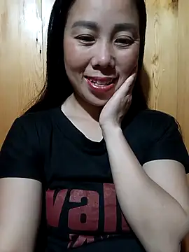 Chloe-ee online show from 12/22/25, 02:30