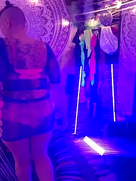 infinirose online show from 03/18/26, 06:38